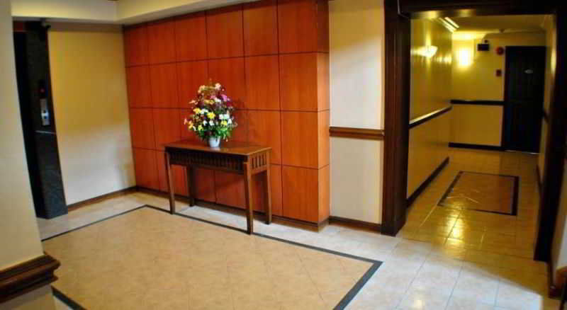 Fersal Hotel Malakas, Кесон-Сити Экстерьер фото